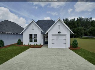 152 Shiloh Creek Dr, Calera, AL 35040