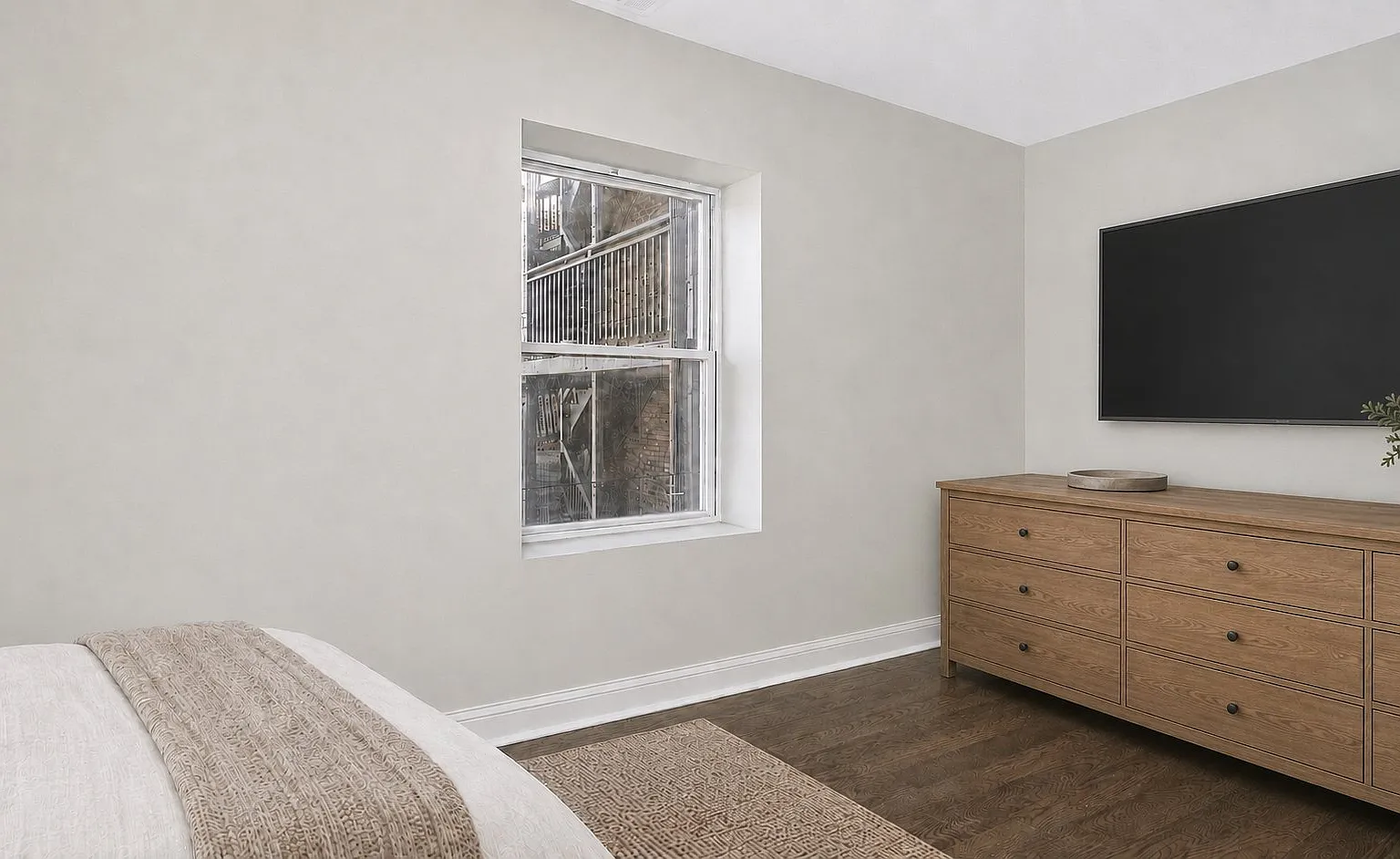 846 N. Hamlin Ave Top Floor Unit — Photo 3