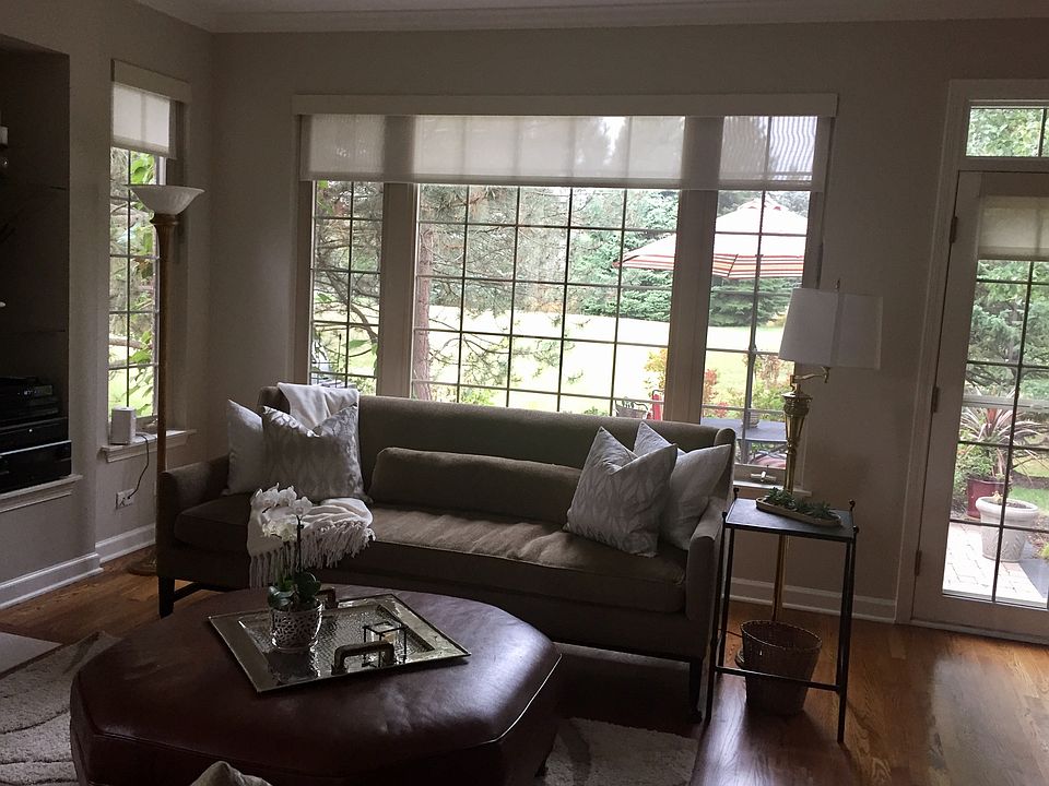 1st image of 1825 Camden Dr