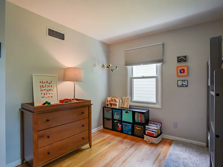 4018 Paunack Ave — Photo 30