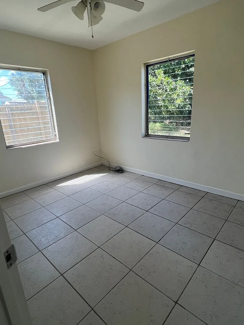 2 Bedroom 1 Bathroom Single Family Home- Coming Soon — Photo 3
