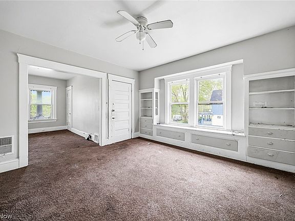 23rd image of 10022 Adams Ave