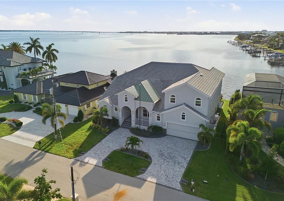 1st image of 2139 PALM TREE DRIVE