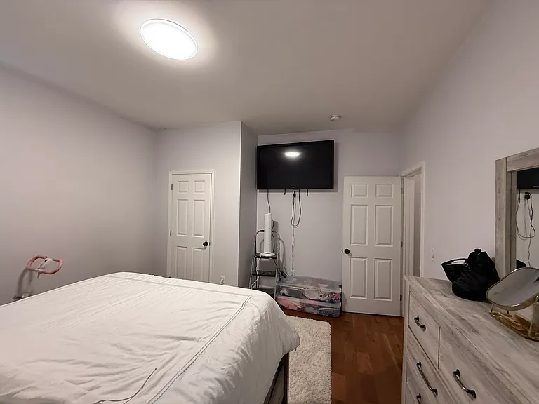 7 Weir Ave #1 — Photo 10
