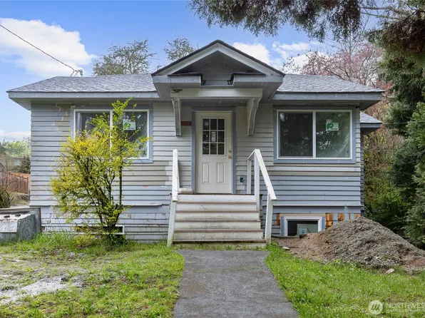 9617 15th Avenue NE, Seattle, WA 98115