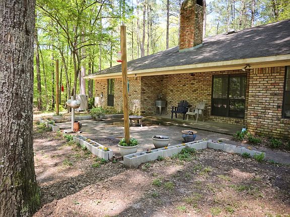 2nd image of 105 Pinecrest Dr