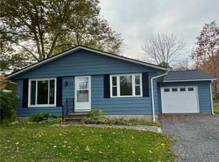 53 Lynaugh Rd, Victor, NY 14564