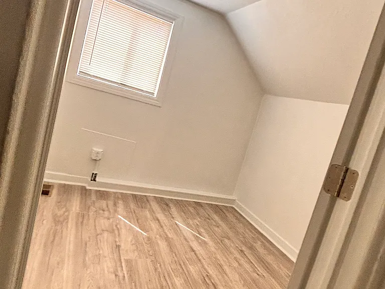 3790 Elm St — Photo 4