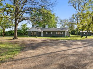 2338 N Tool Dr, Kemp, TX 75143