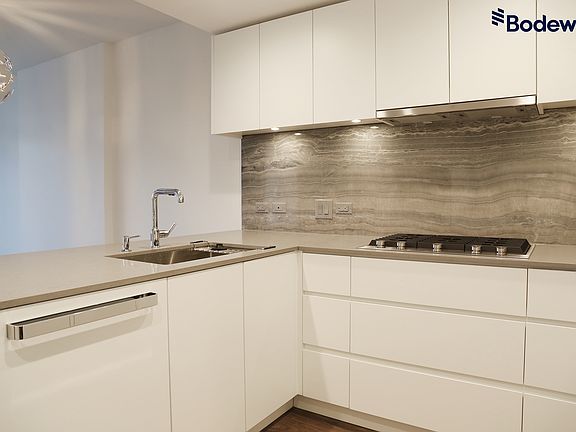 4th image of 450 Westview St #1505