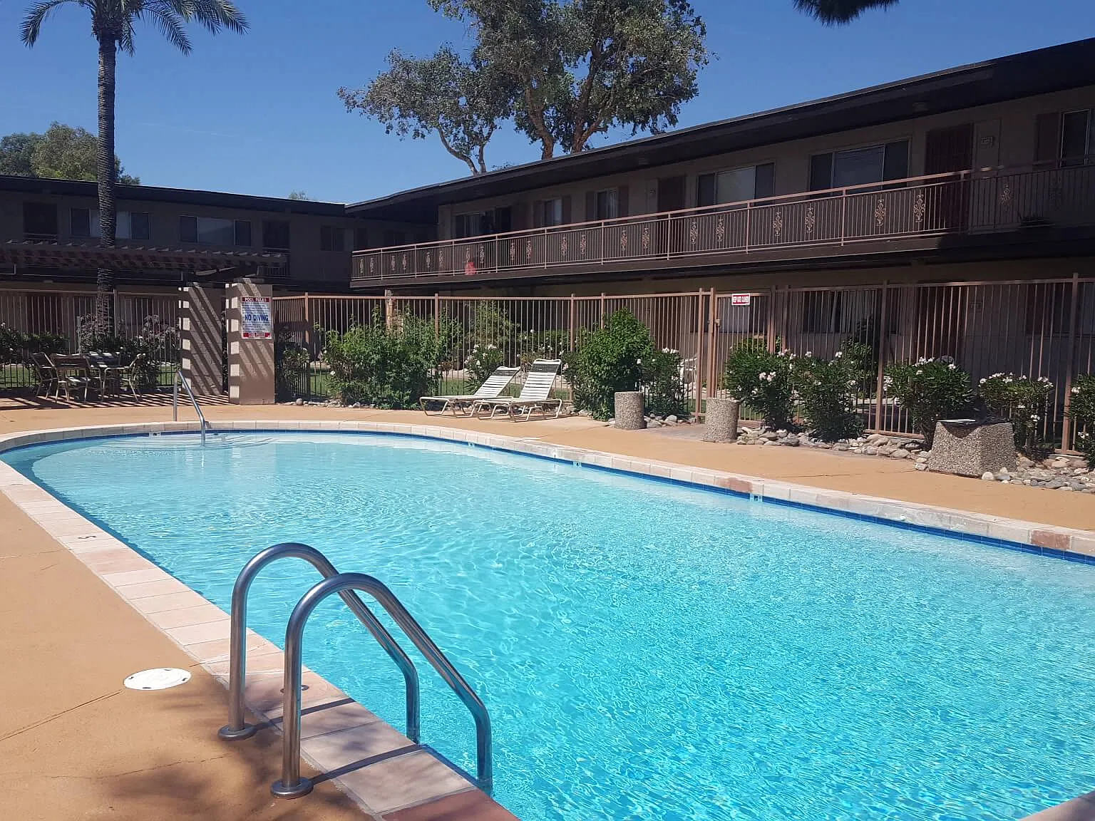 Camelback Properties — Photo 4