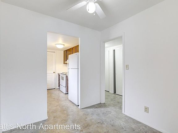 5th image of 2000 N Mattis Ave #8163822