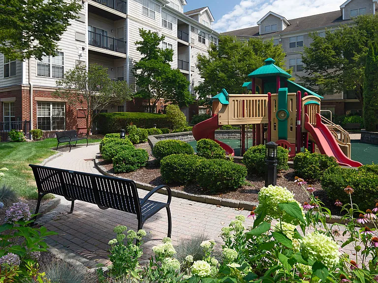 The Aven at Newton Highlands — Photo 11