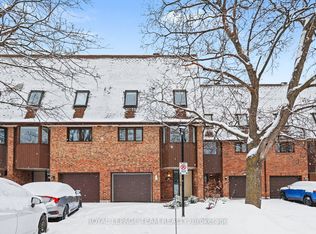 1453 Waltham St, Ottawa, ON K1T 2T4