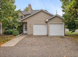 1911 E 122nd St, Burnsville, MN 55337