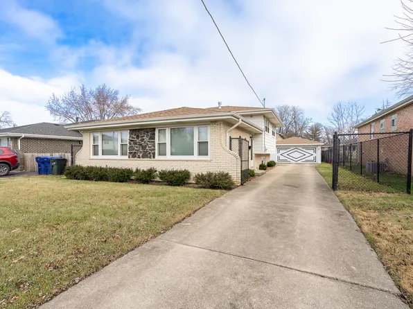 10921 S Nagle Ave, Worth, IL 60482