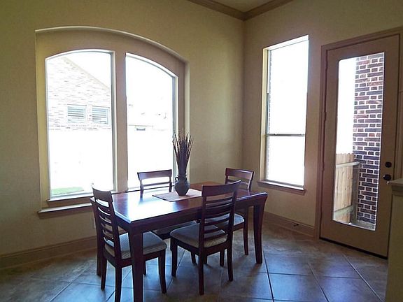 5th image of 4819 Middlewood Manor Ln