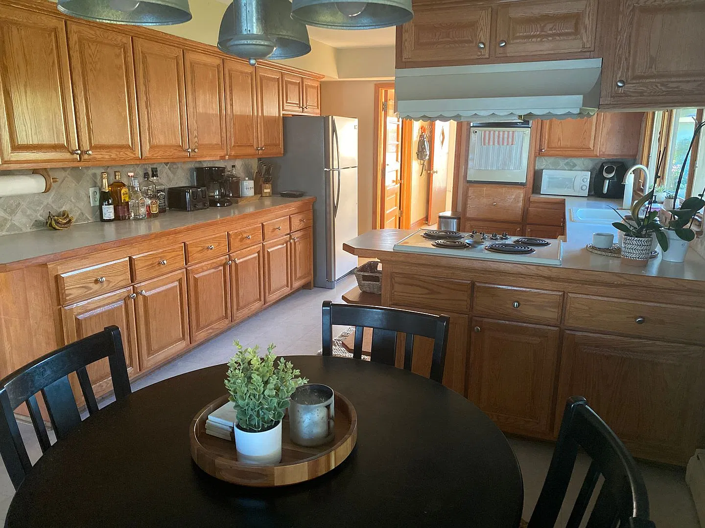 Charming Lake Home on Spring Lake! 2 Car Garage! — Photo 4