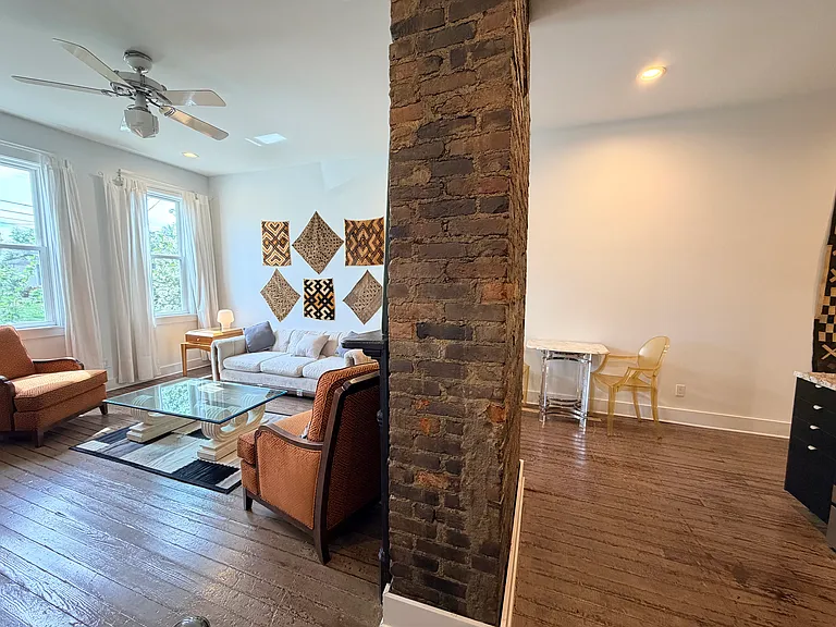 925 E Madison St #A — Photo 8