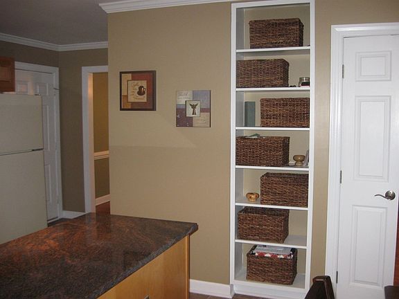 Decorative shelving in kit