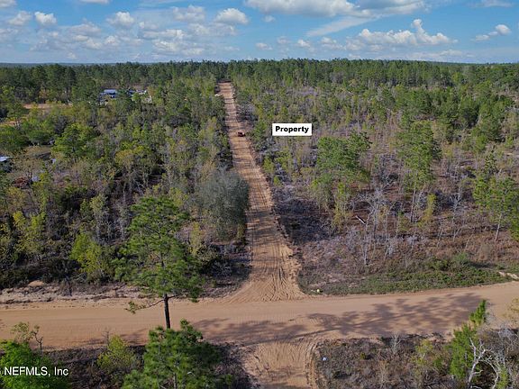 5th image of 206 MARION Trail