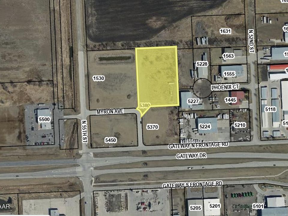 2nd image of 5380 Myron Ave