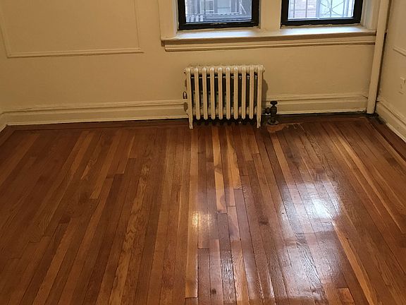 4th image of 3419 29th St APT 2L