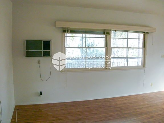 4th image of 83 S Vinedo Ave APT 3