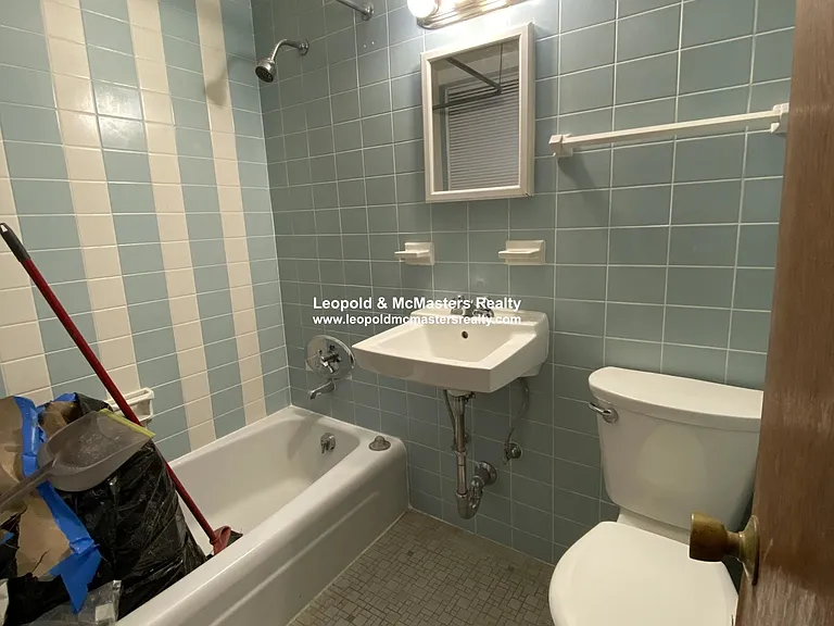 1292 Commonwealth Ave #11 — Photo 5