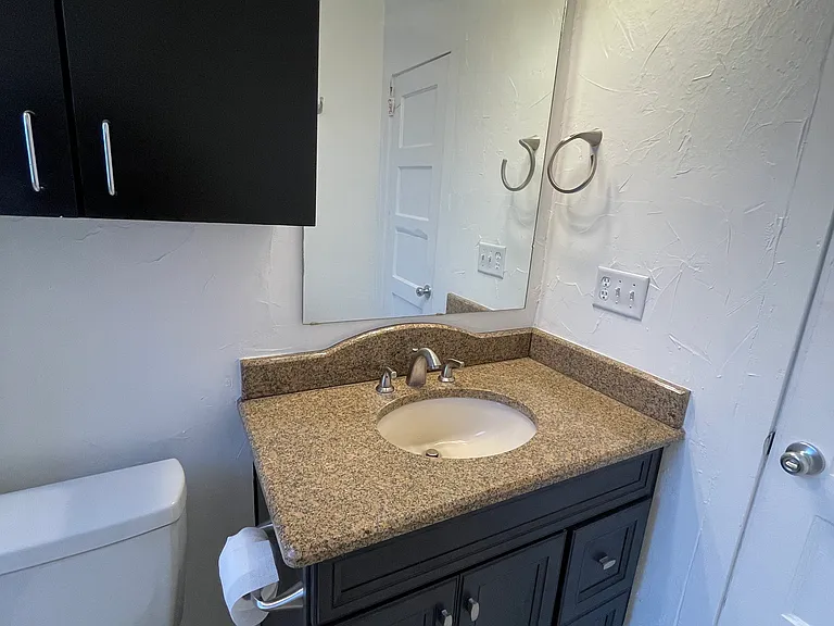 1917 Erline Dr — Photo 14