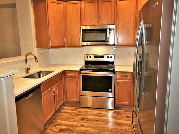 5th image of 11262 Osage Cir Unit D