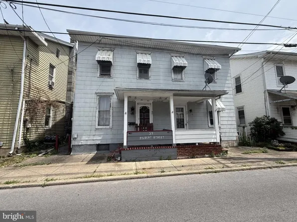 37 & 39 Filbert St, Milton, PA 17847
