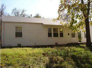 5923 E Bellaire Ave, Wichita, KS 67207