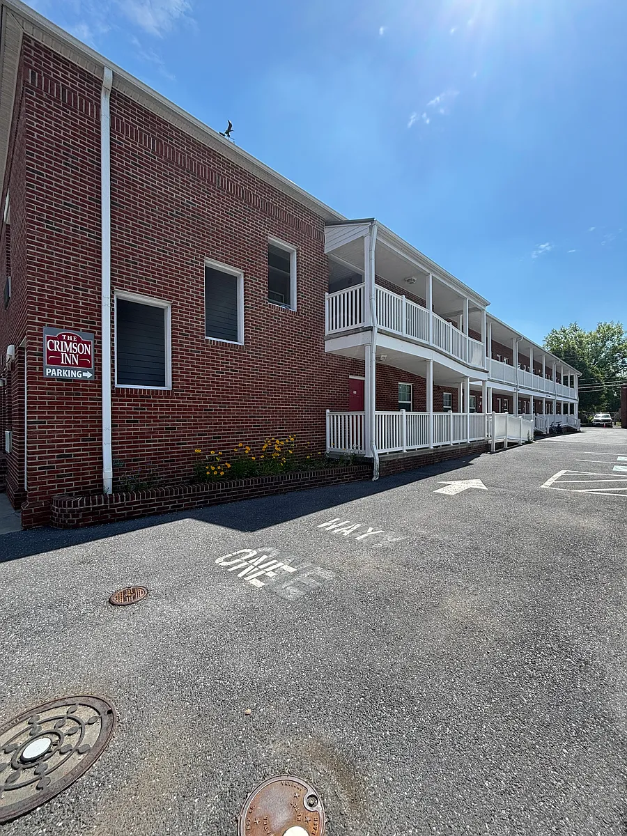 Building Photo - 116 N Main St