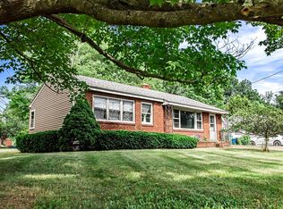 115 Dodds Ct, Burlington, VT 05408