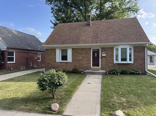 5029 W Fillmore Dr, Milwaukee, WI 53219