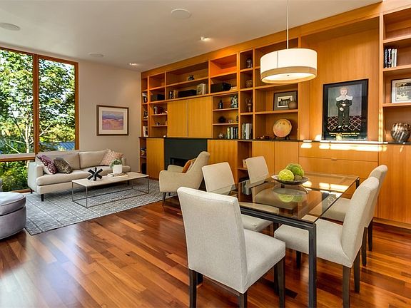 5th image of 179 Wood Ave SW