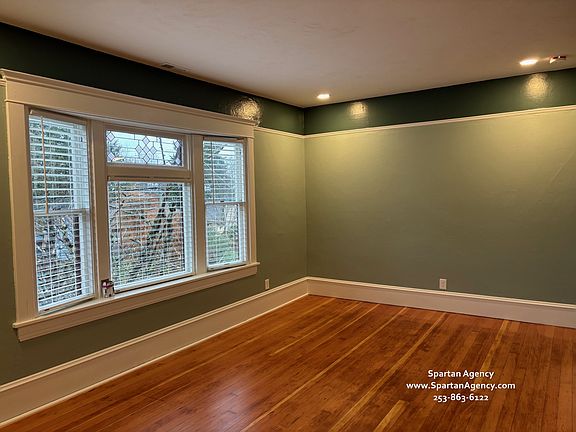 4th image of 143 4th Ave NW APT C