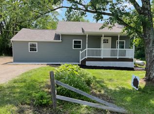 8025 Gale Rd, Hebron, OH 43025