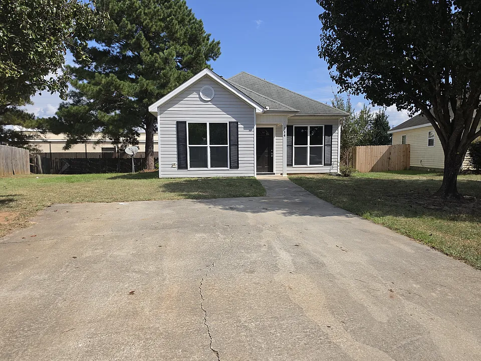114 Stanton Cir