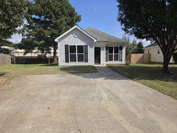 114 Stanton Cir, Warner Robins, GA 31093