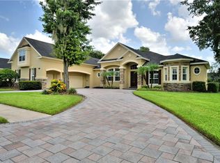 192 Shannon Oaks Dr, Lakeland, FL 33813