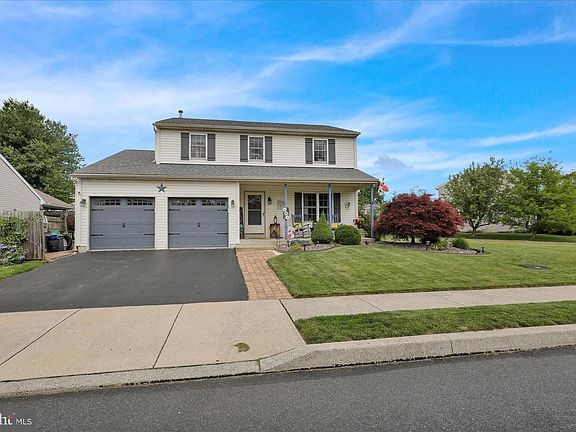 5th image of 405 S Sandy Ln