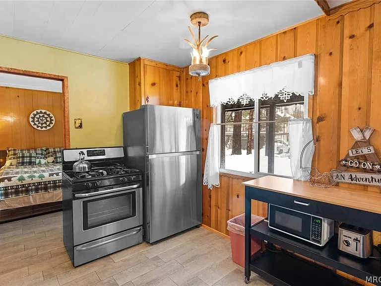 545 Highland Rd — Photo 6