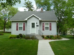 520 NE 5th Ave, Grand Rapids, MN 55744