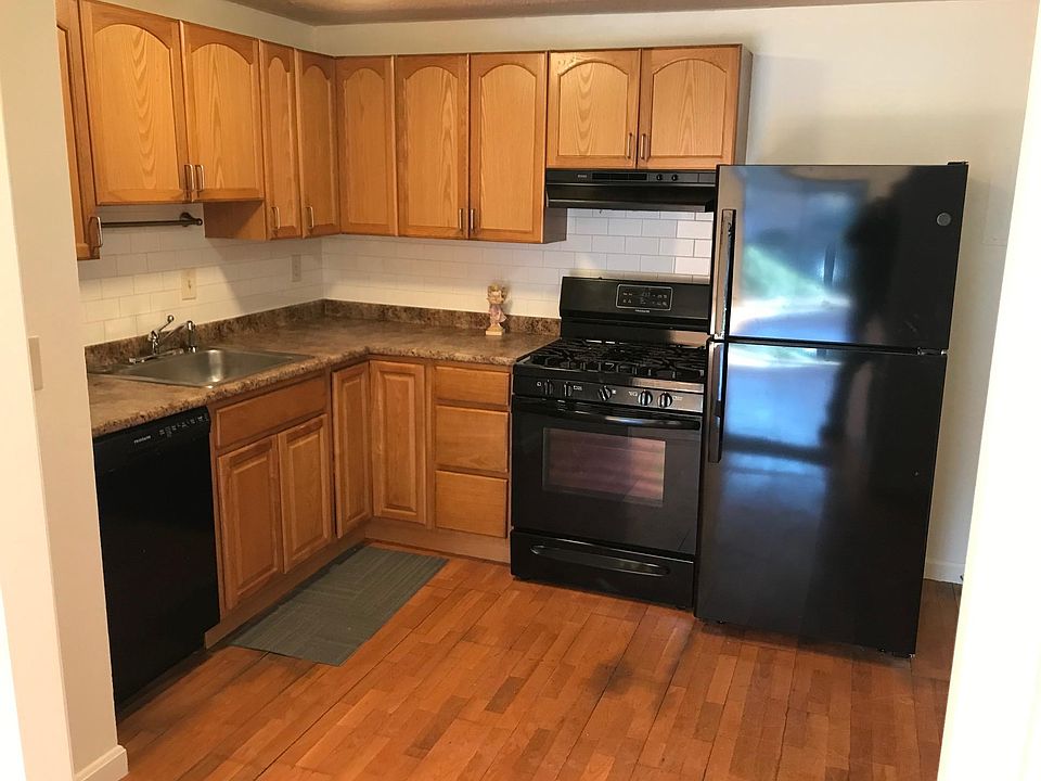2nd image of 635 W Lowell Ave Unit 15