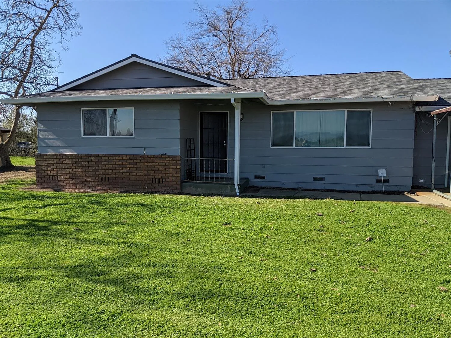 6200 Griffith Ave photo 1