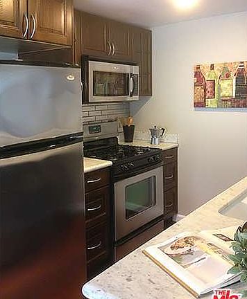 3rd image of 1116 E Palmer Ave APT 19