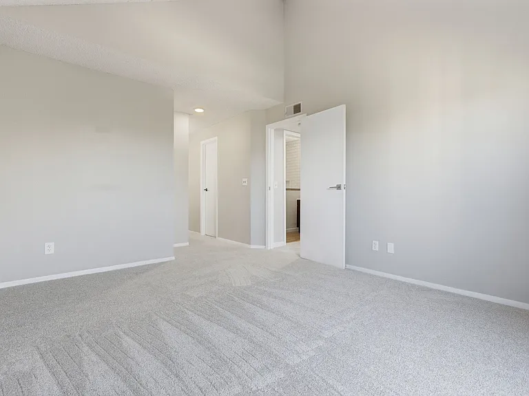 4760 S Wadsworth Blvd — Photo 17
