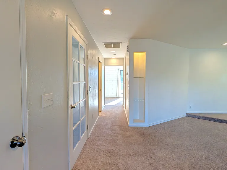 1514 N Elaine Way — Photo 10